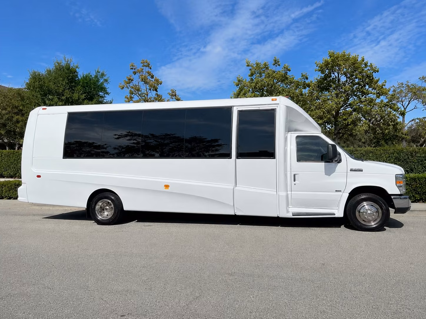 18 passenger minibus
