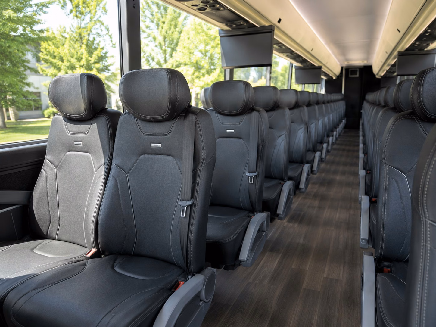 ceremony to reception shuttles that keep your longmont wedding timeline tight
