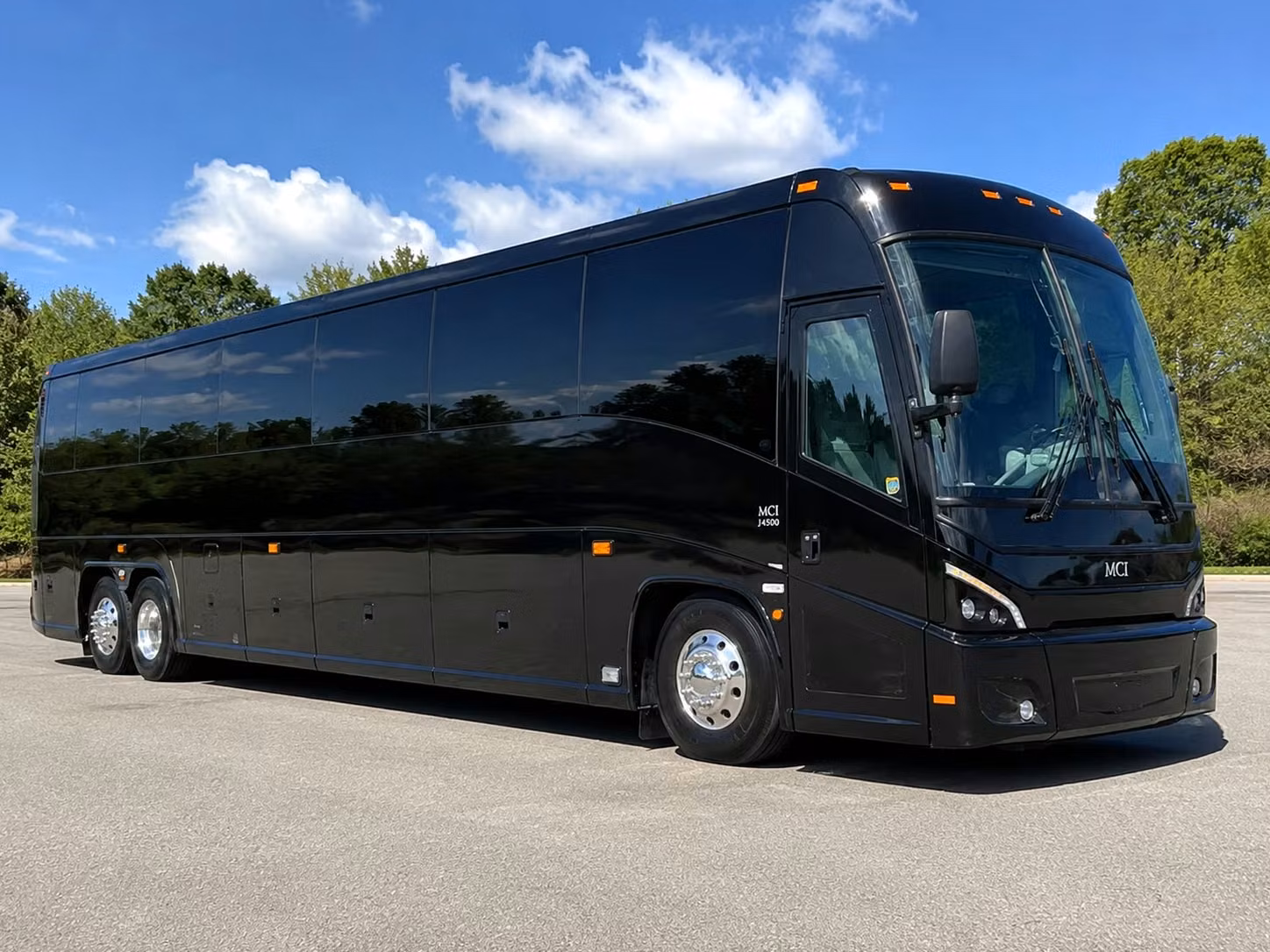 convention and conference shuttle buses for longmont businesses heading to denver