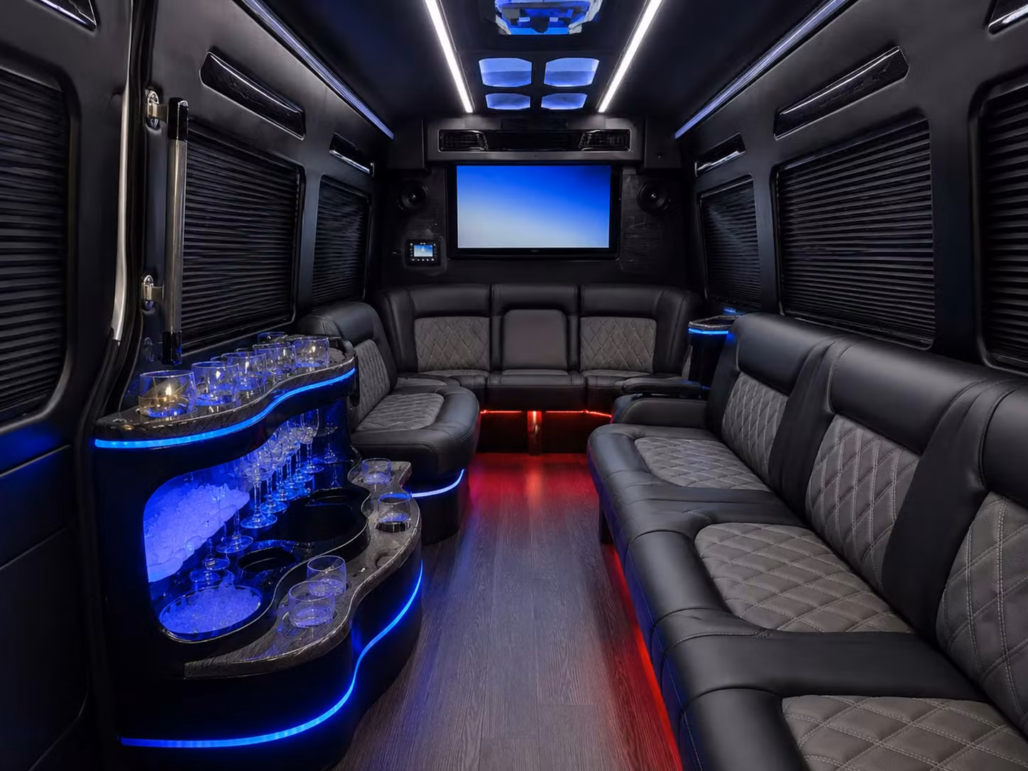 end of night wedding shuttles in longmont that get everyone home safely