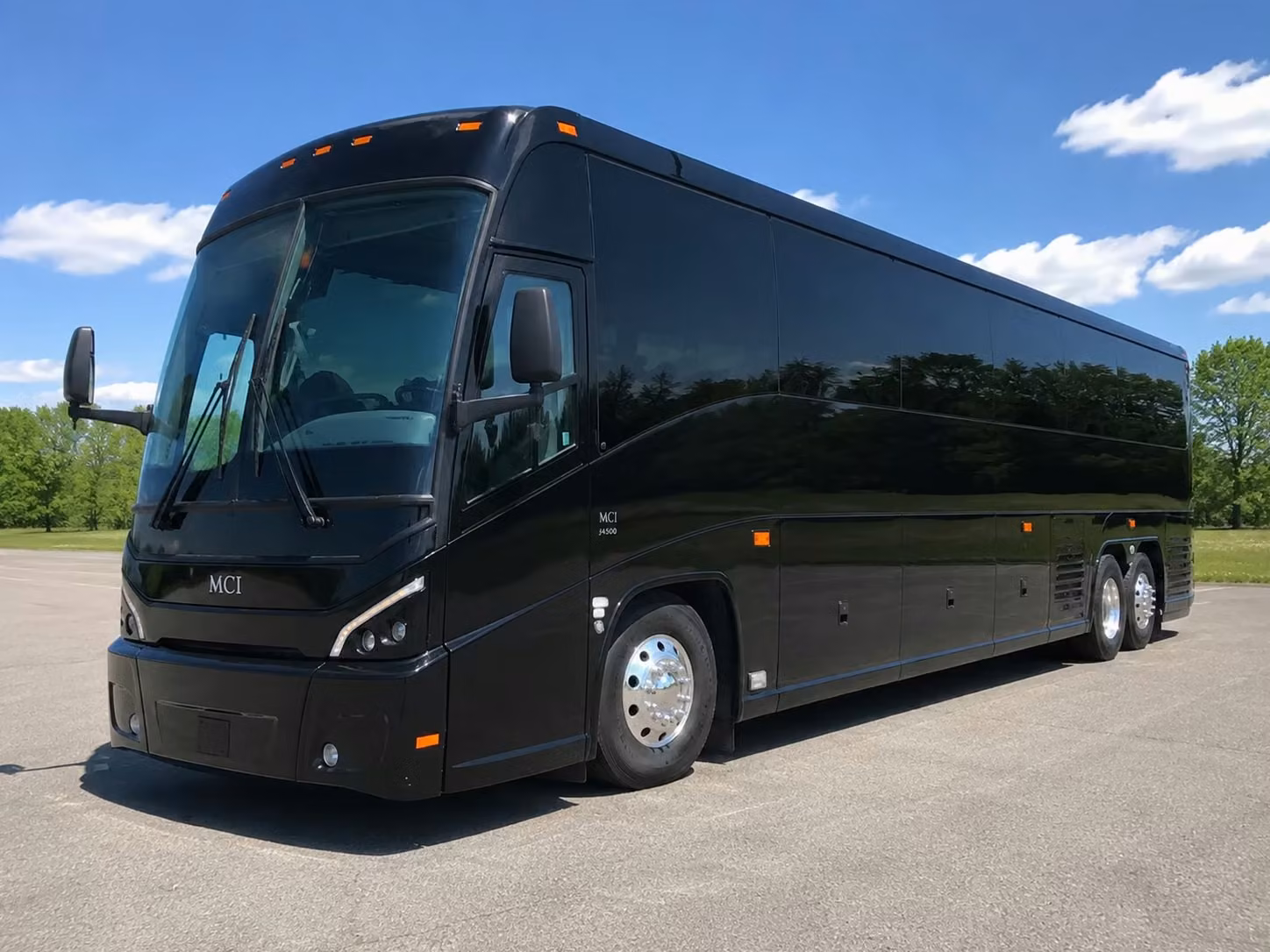 longmont to denver international airport corporate shuttle service that actually runs on time