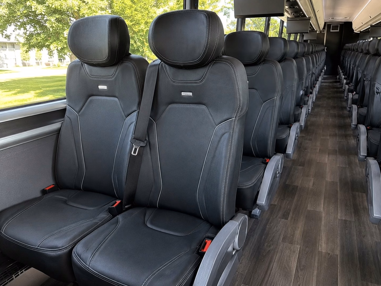 shuttle your wedding guests between longmont hotels and your venue without the headache